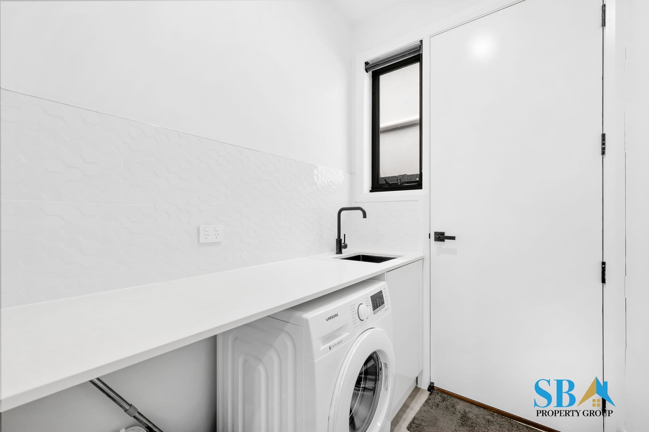 10 Dorney Rise, TAYLOR ACT 2913 - Image 9