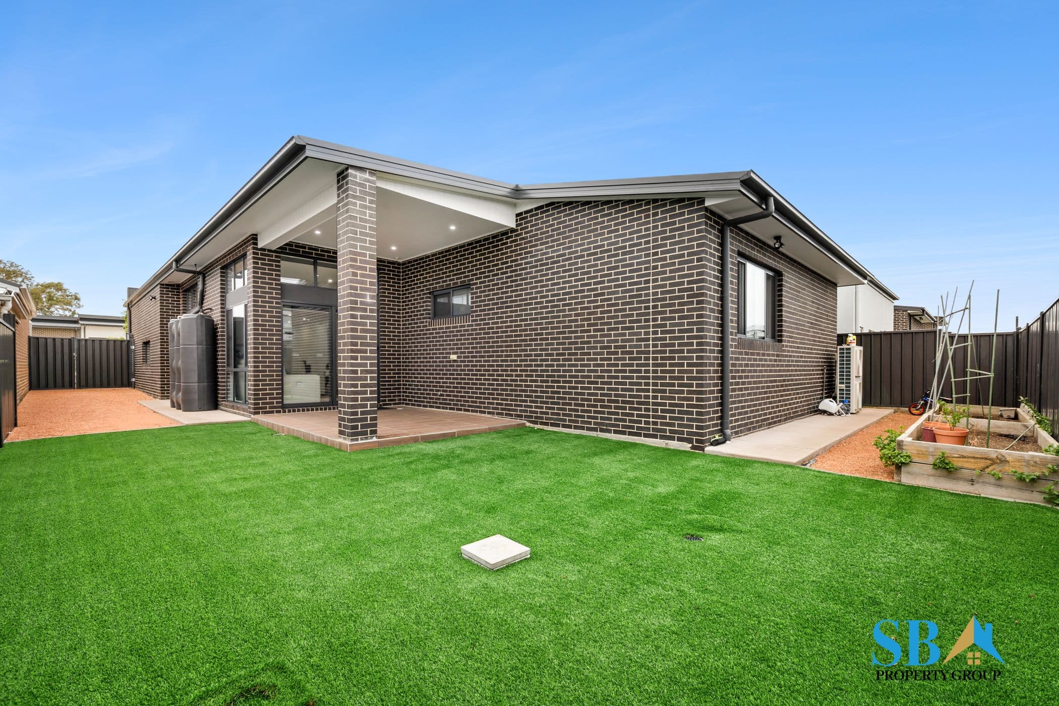 10 Dorney Rise, TAYLOR ACT 2913 - Image 12