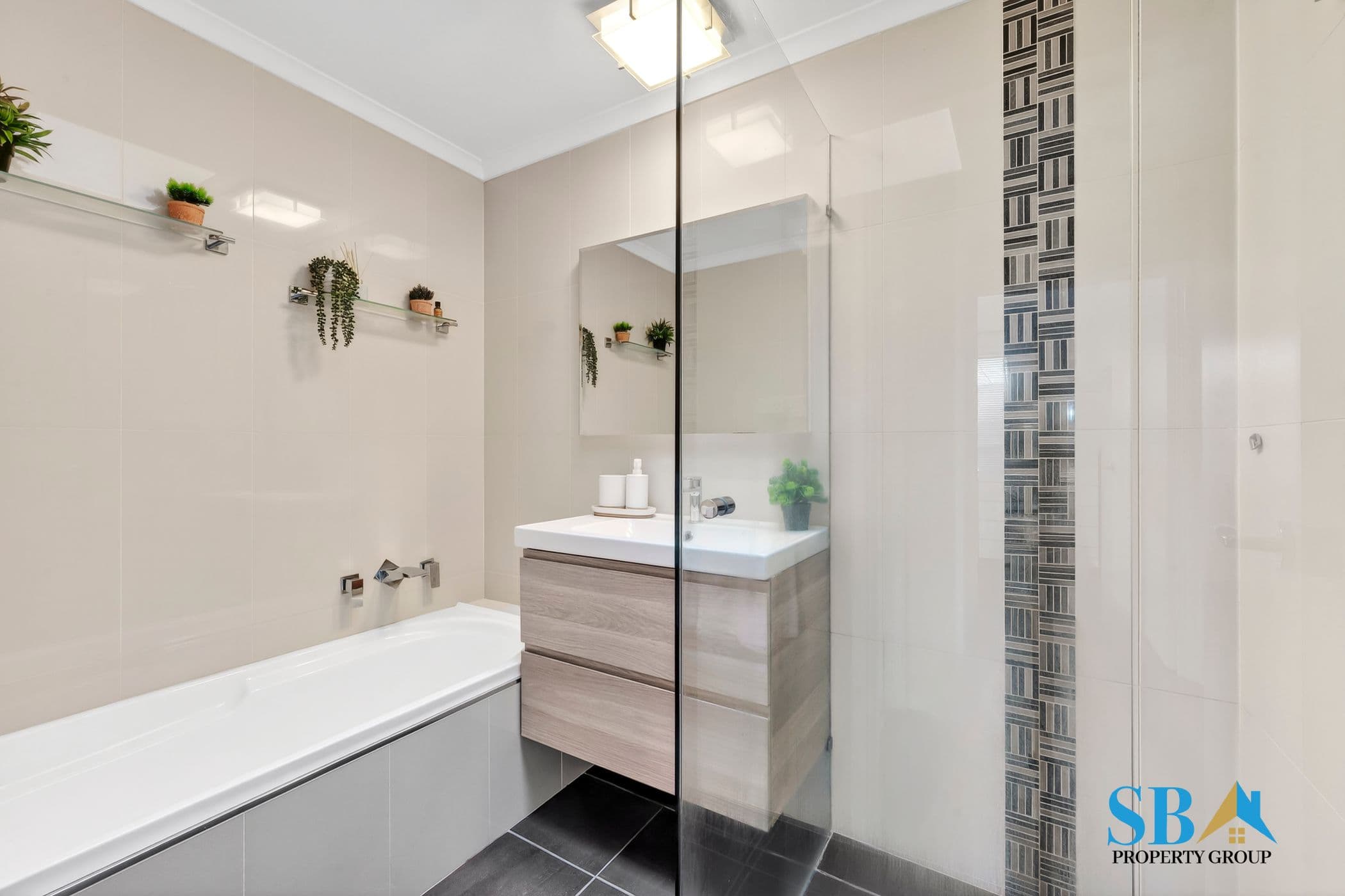 8 Leahy Place, GORDON ACT 2906 - Image 16