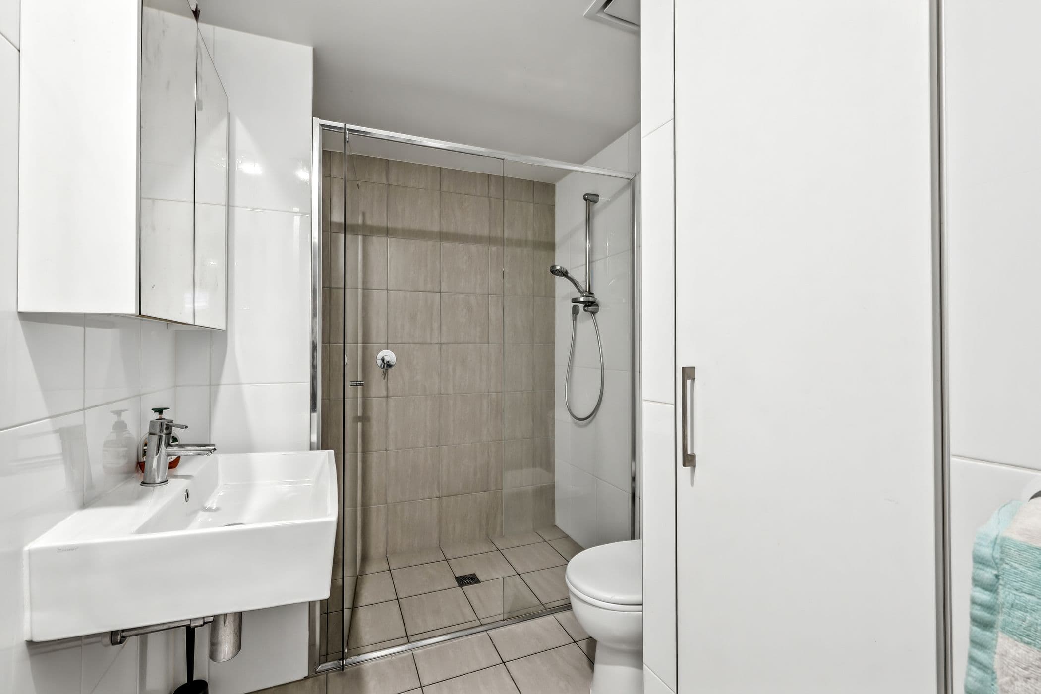 53/2 Hinder Street, GUNGAHLIN ACT 2912 - Image 9