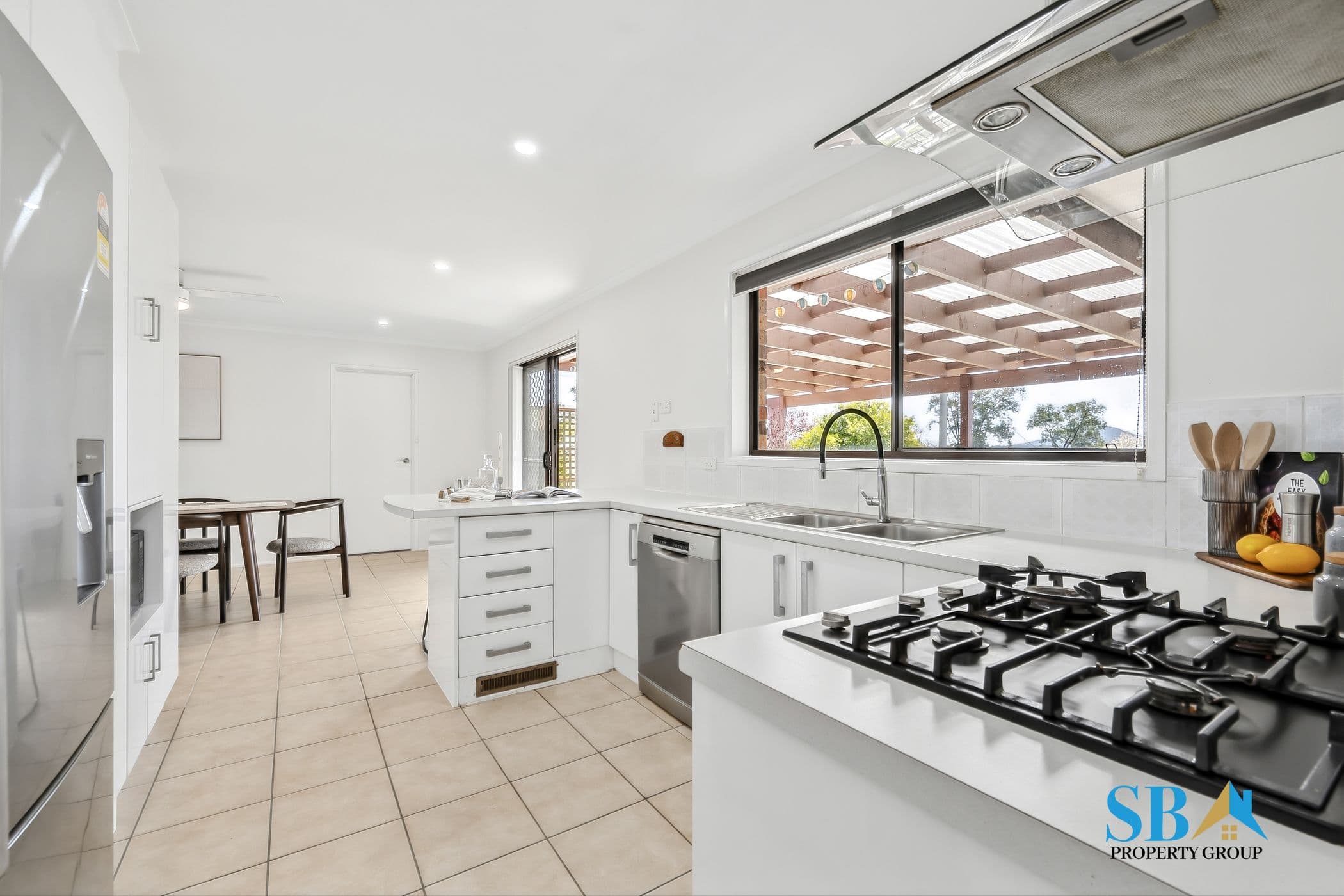 24 Hurtle Avenue, BONYTHON ACT 2905 - Image 6