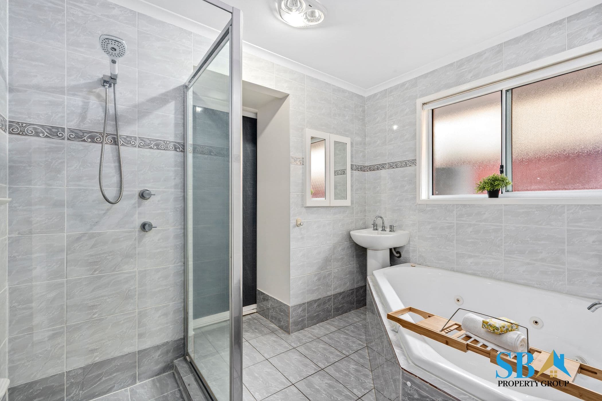 12 Allen Place, HOLT ACT 2615 - Image 17