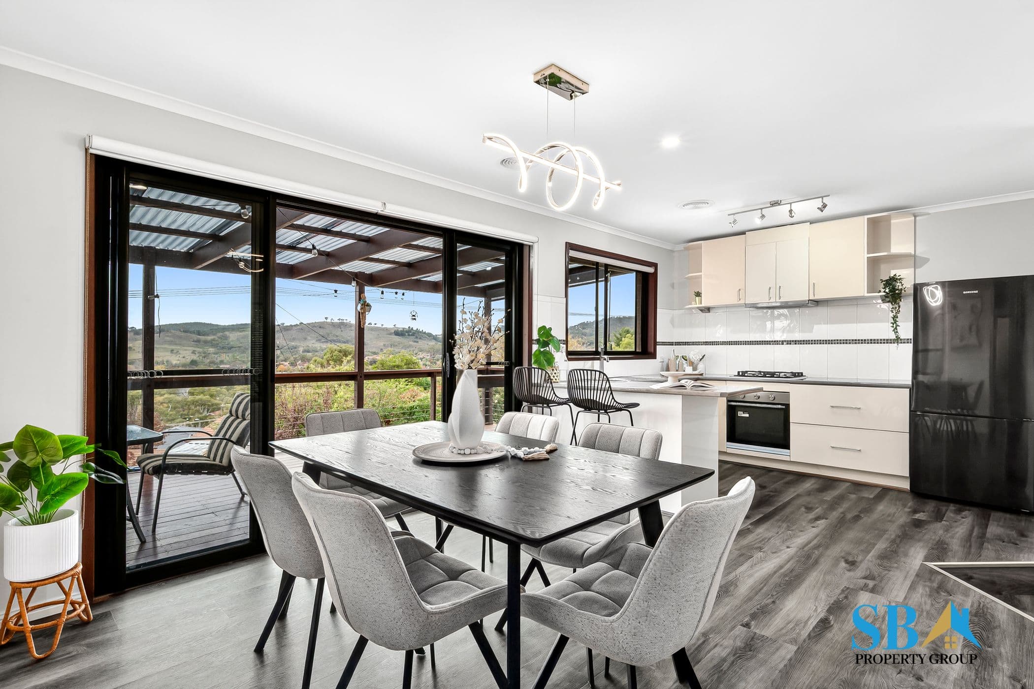 19 Mackerras Crescent, THEODORE ACT 2905 - Image 6