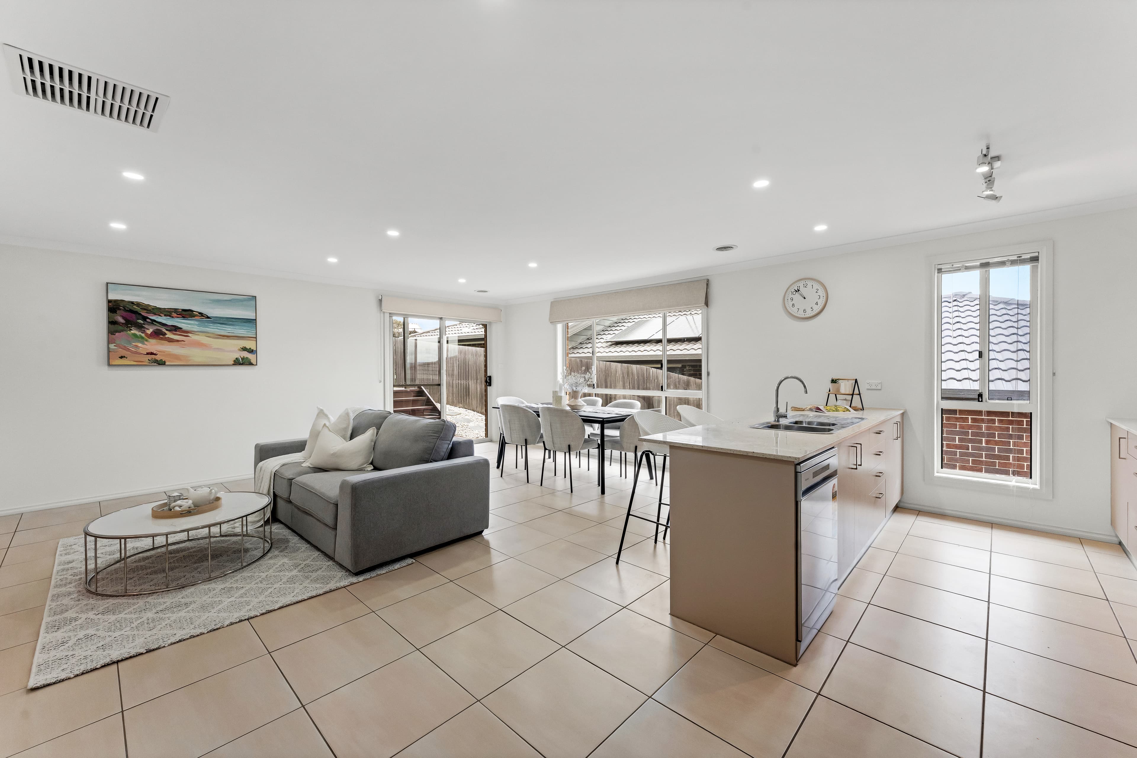 8 Powley Street, CASEY ACT 2913 - Image 5