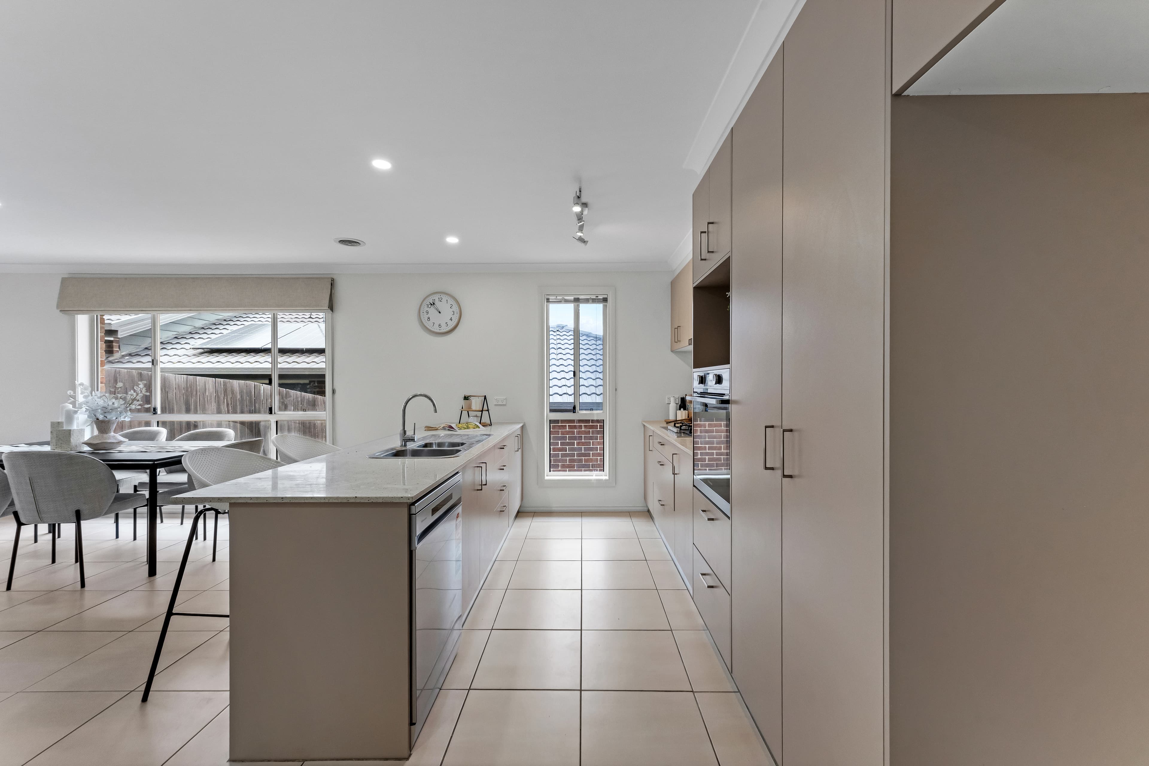 8 Powley Street, CASEY ACT 2913 - Image 4