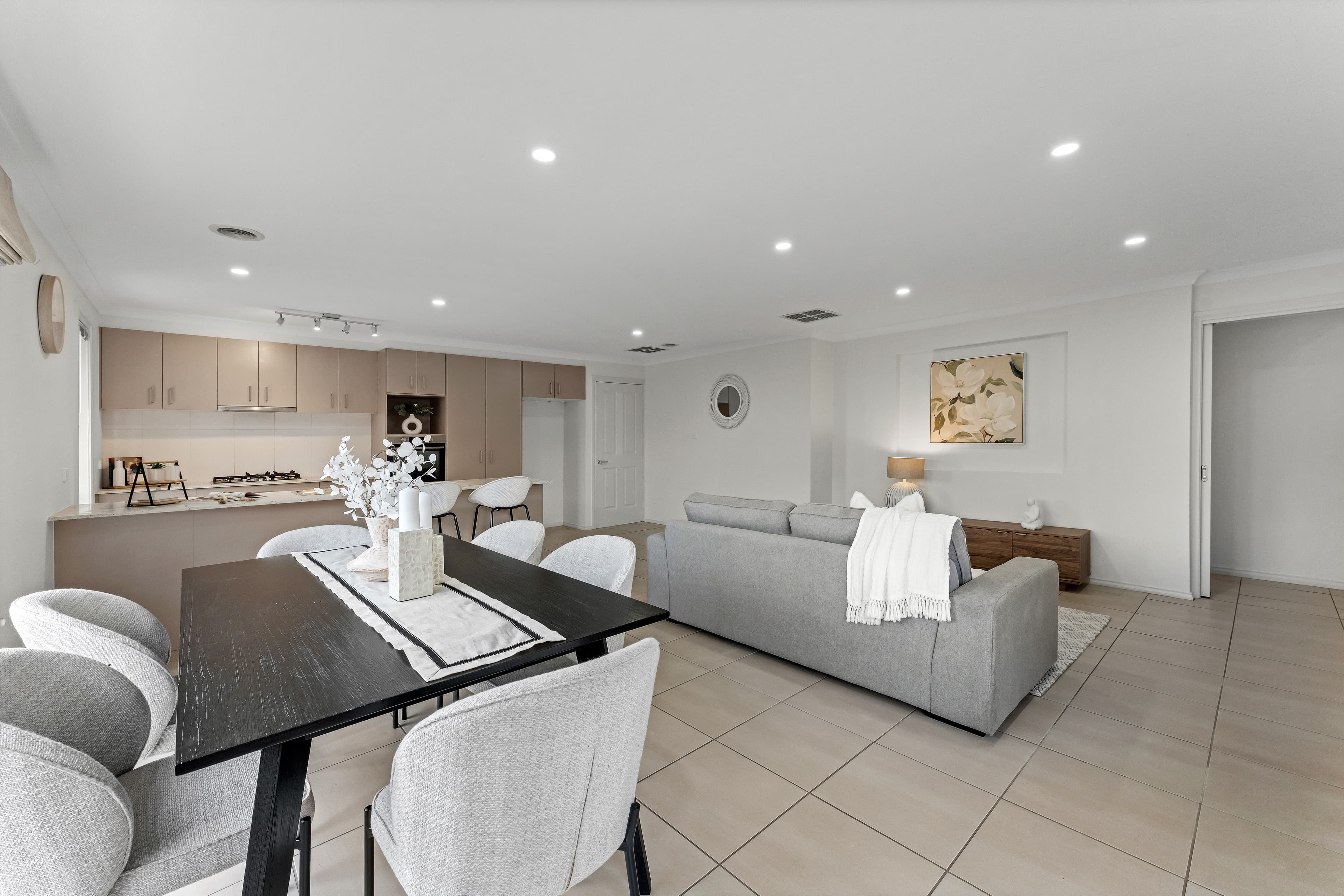 8 Powley Street, CASEY ACT 2913 - Image 8