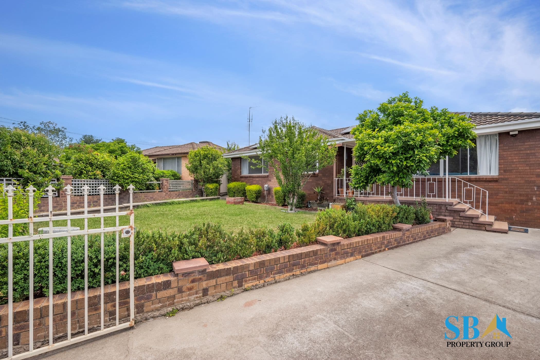 7 Linaria Place, CRESTWOOD NSW 2620 - Image 2