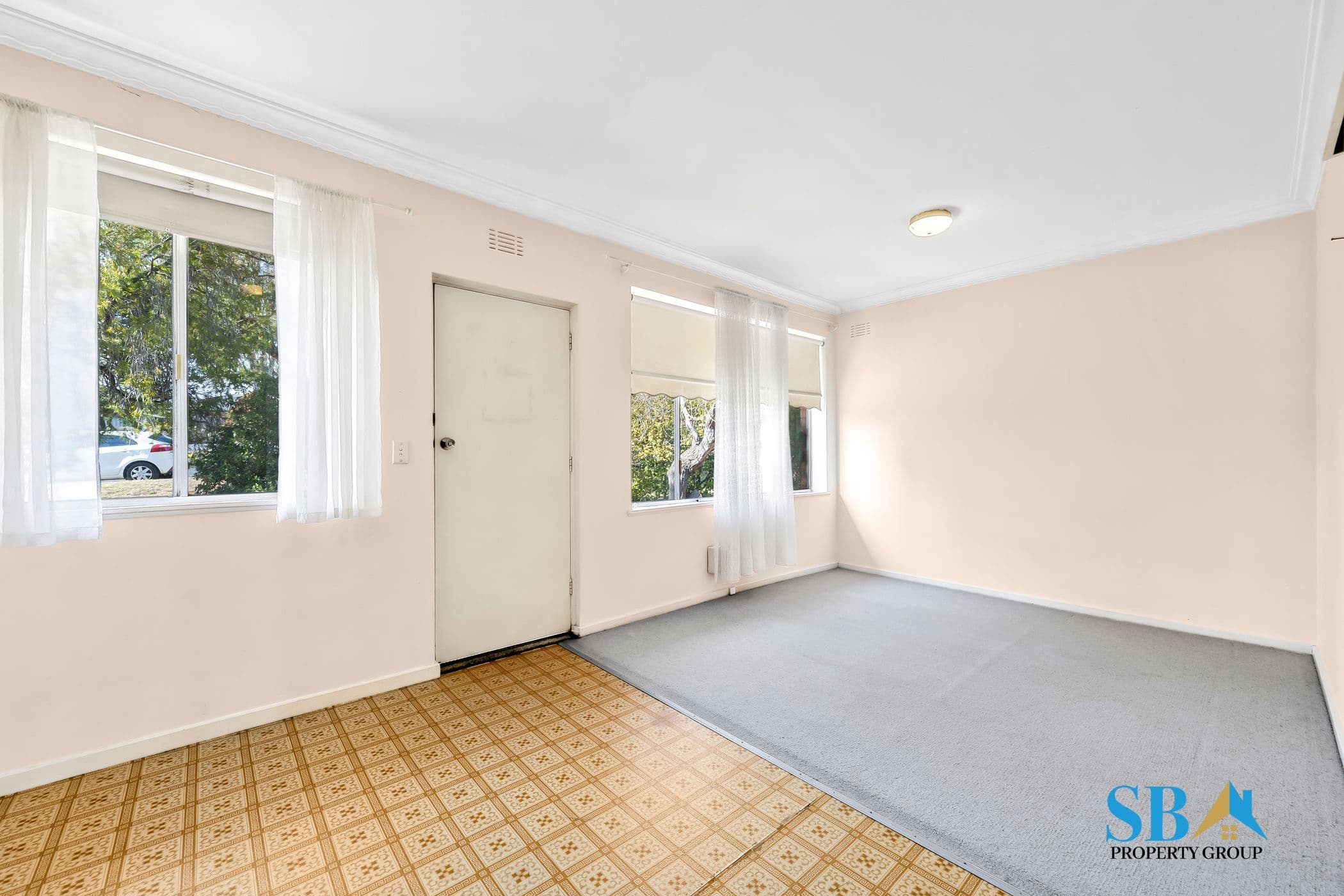 106 Uriarra Road, CRESTWOOD NSW 2620 - Image 3