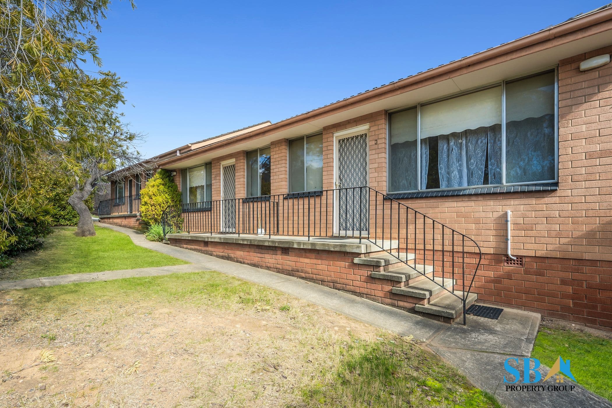 106 Uriarra Road, CRESTWOOD NSW 2620 - Image 11